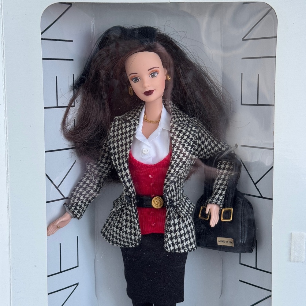 NRFB Vintage 1997 Anne Klein Barbie Doll